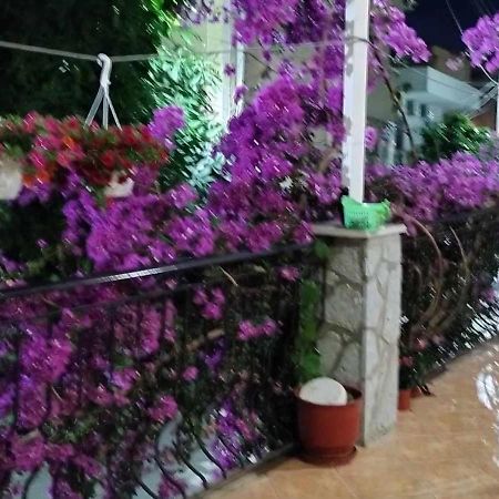 Elena Apartament Саранда Екстер'єр фото
