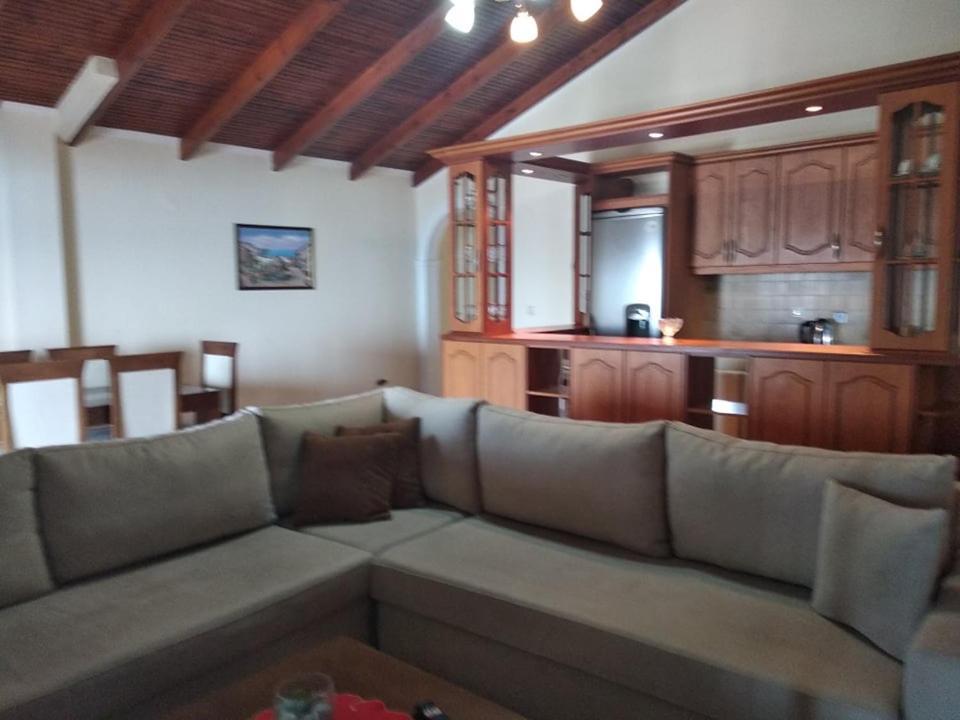Elena Apartament Саранда Екстер'єр фото