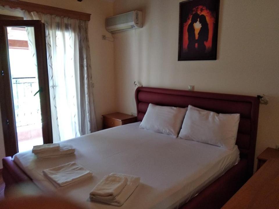 Elena Apartament Саранда Екстер'єр фото